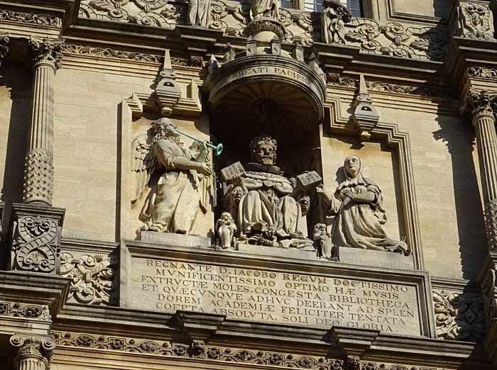  The statue of James I, with its Latin inscription, at the Bodleian Library, Oxford.