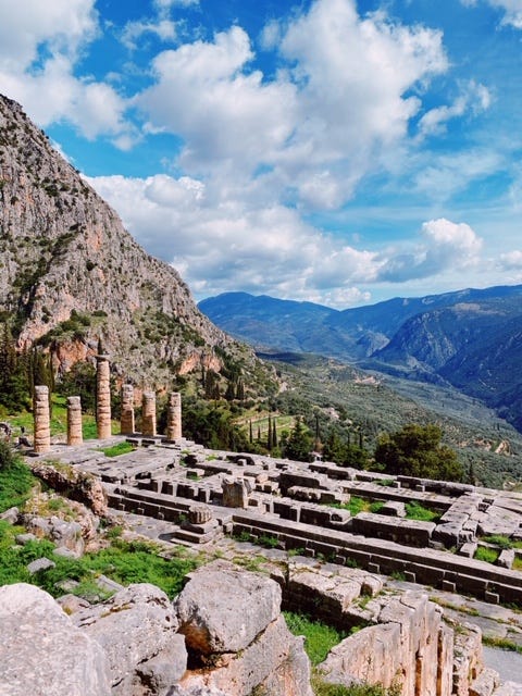  Barely anyone in Delphi.