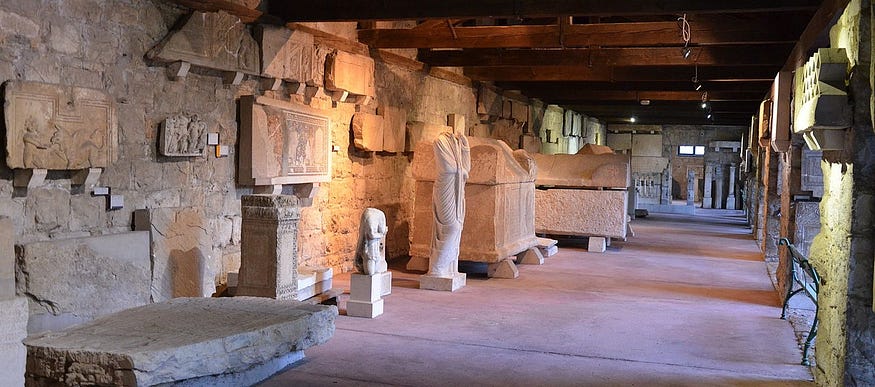 The Archaeological Museum in Split (photo by Carole Raddatum, Wikimedia Commons).
