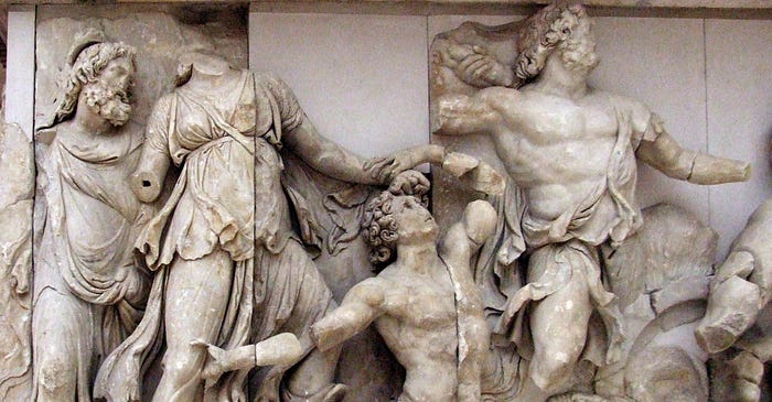  Ara Pergamena ex aetate Hellenistica. (ex Wikimedia Commons)
