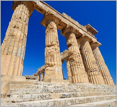 Temple of Hera at Selinunte. (photo by Jos Dielis)
